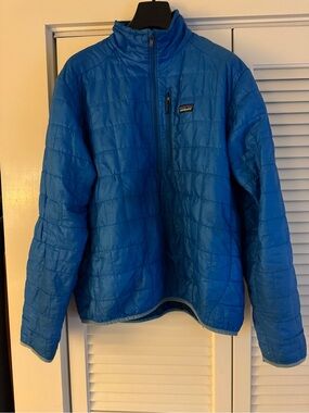 Patagonia Men's Primaloft Insulated Jacket in Bright Blue - Quarter zip